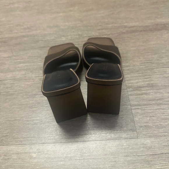 Princess Polly Brown Mules - Picture 4 of 4